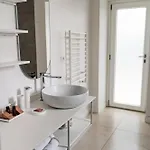Le Vie Del Centro Luxury בית הארחה מטרה